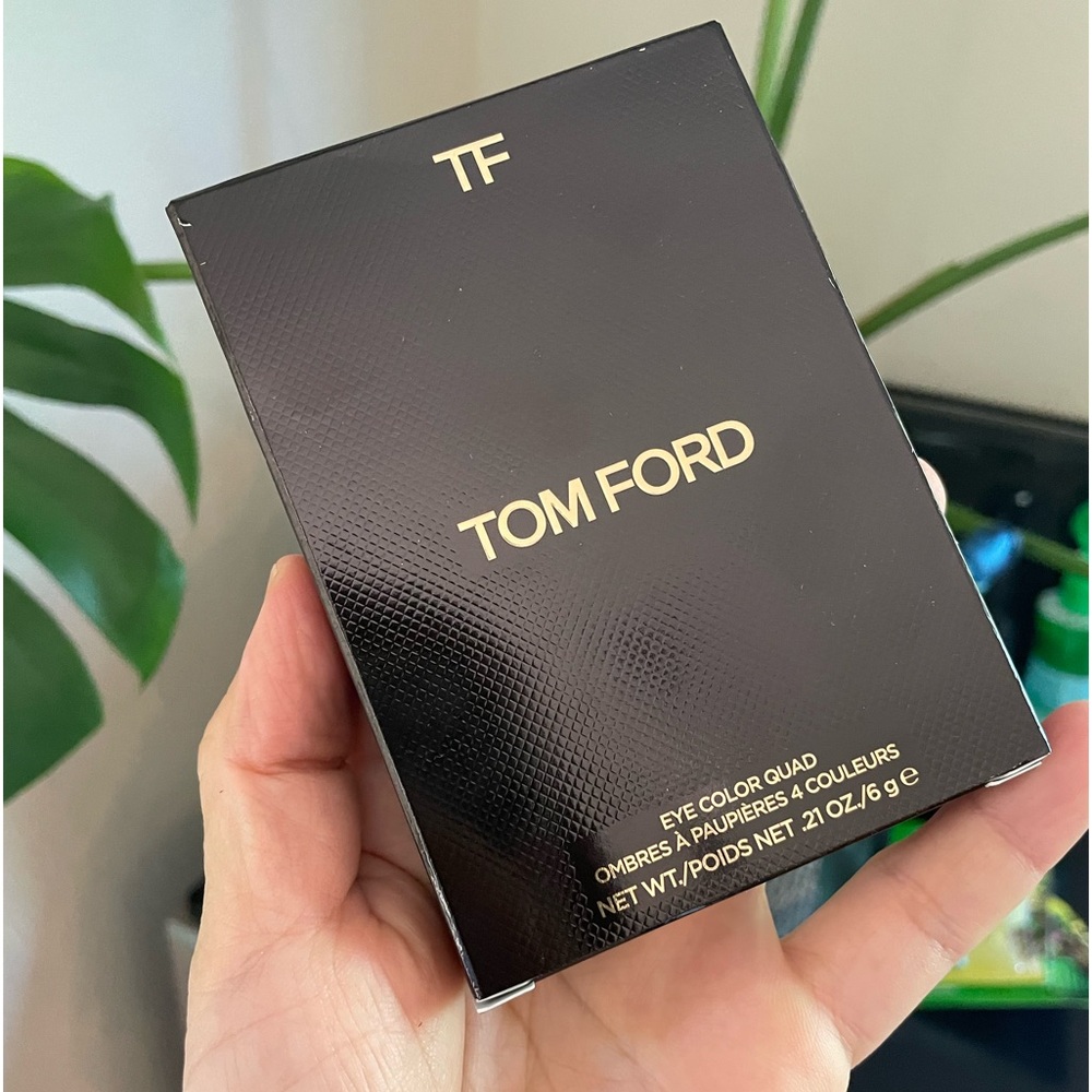 New Tom ford eye shadow quad :color #04 honeymoon